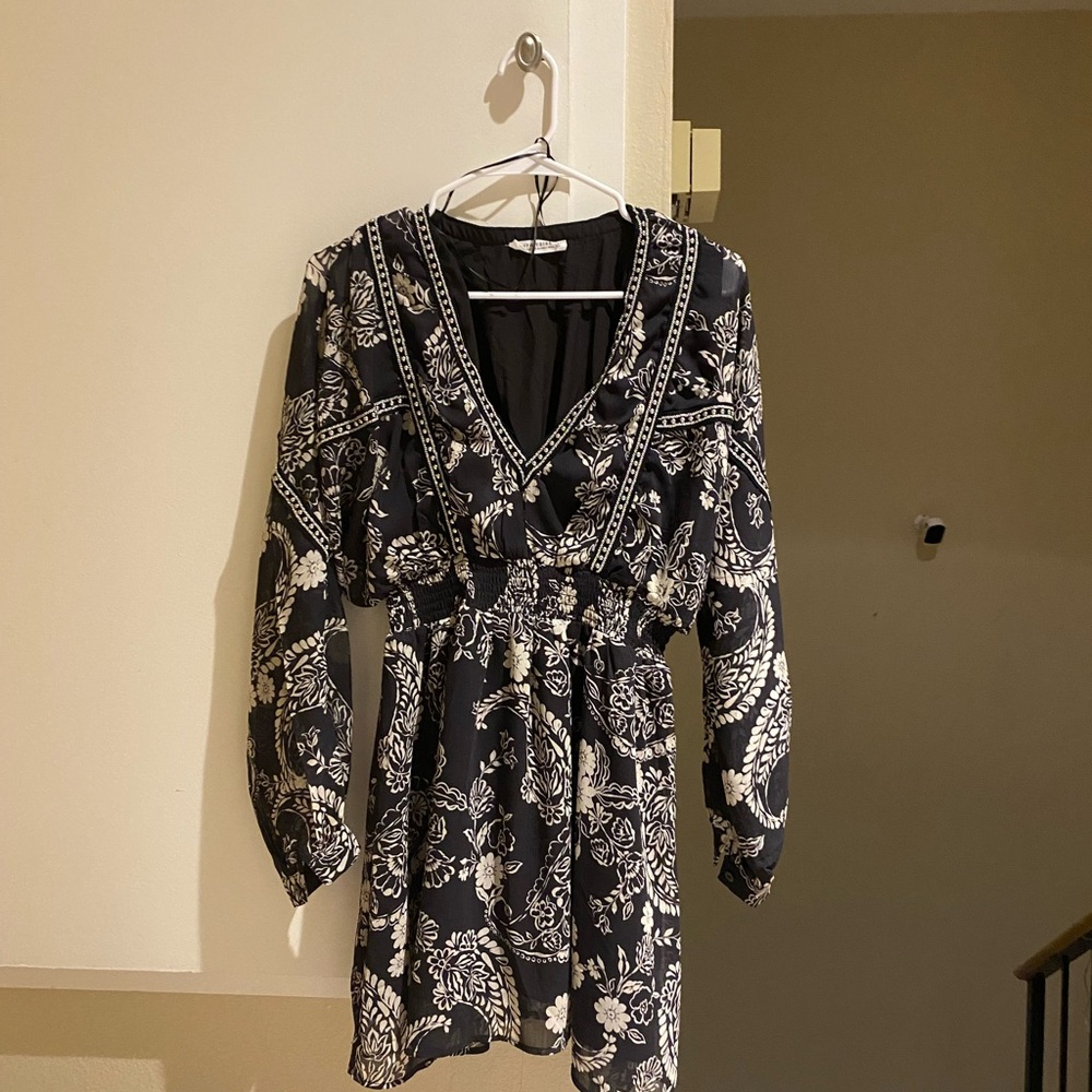 12th tribe boho v neck floral dress long sleeve